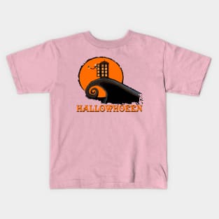 HALLOWHOEEN Kids T-Shirt